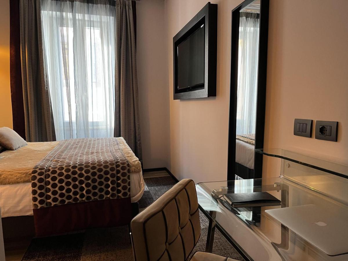 Flaneur Suites Corso Rome Exterior photo