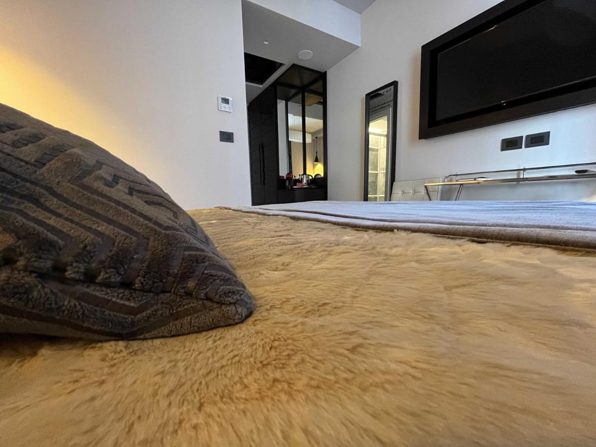 Flaneur Suites Corso Rome Exterior photo