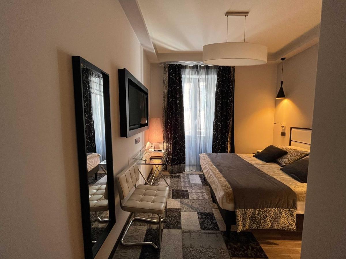 Flaneur Suites Corso Rome Exterior photo